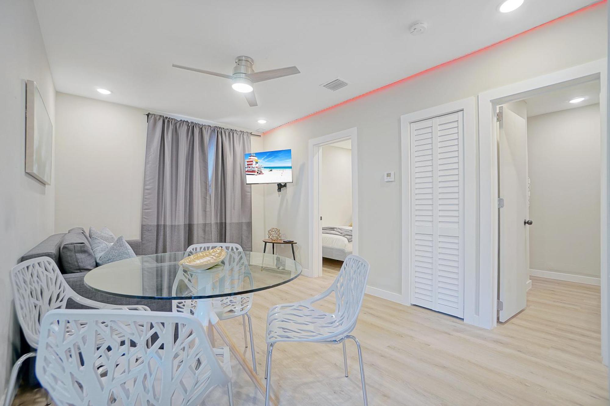 Stylish Miami Suite - Self Check-In Ngoại thất bức ảnh